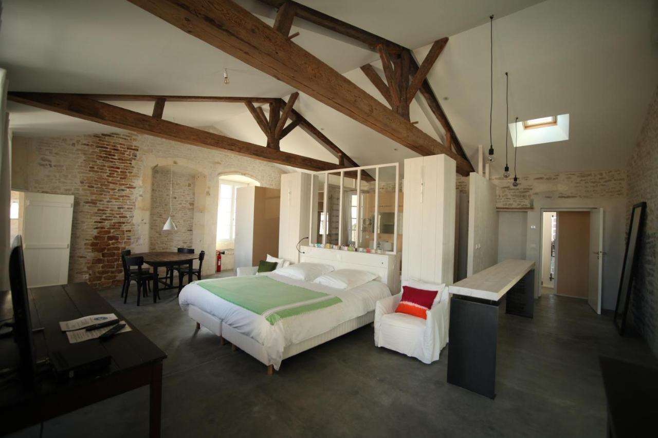 Hotel Le Senechal Ars-en-Re Bagian luar foto