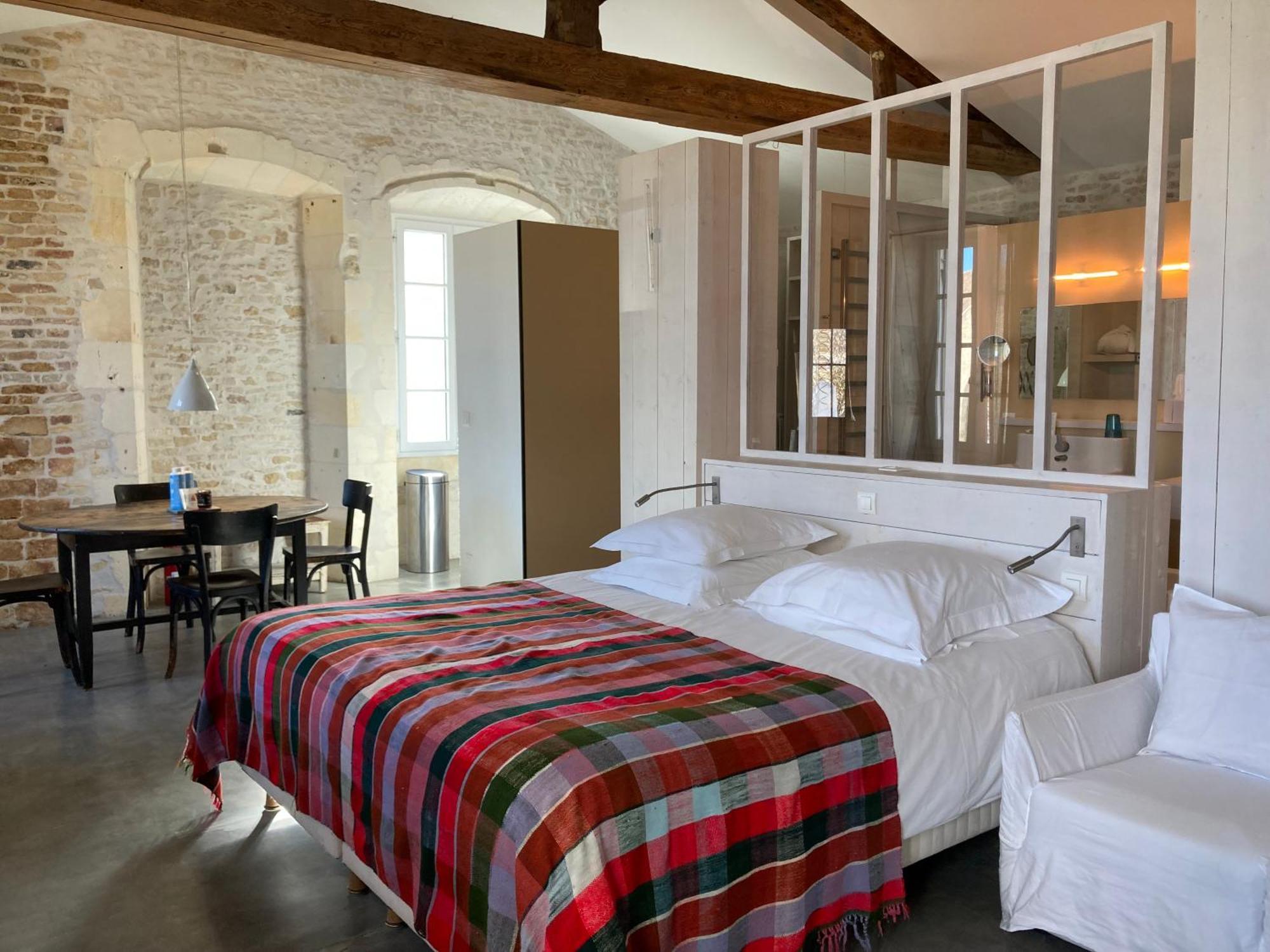 Hotel Le Senechal Ars-en-Re Bagian luar foto
