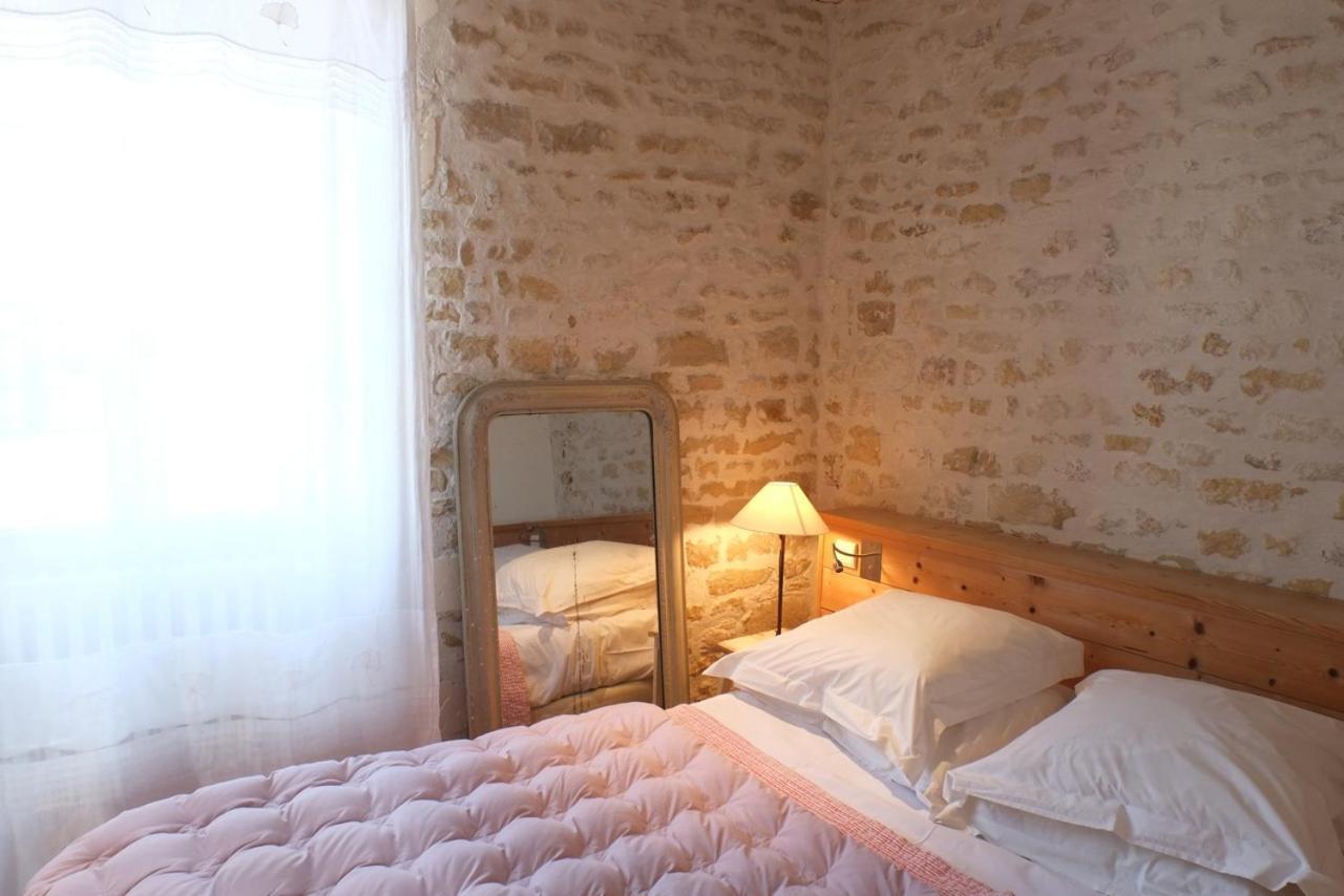 Hotel Le Senechal Ars-en-Re Bagian luar foto