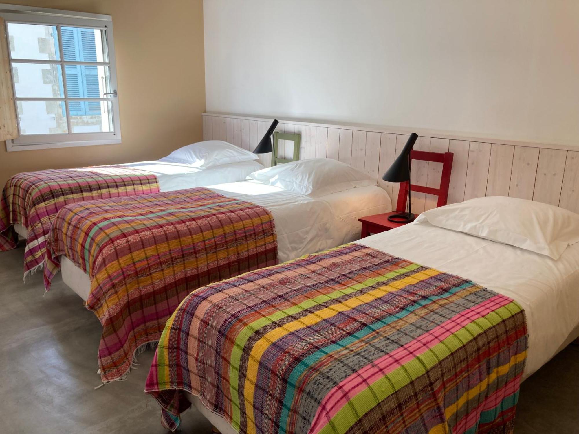 Hotel Le Senechal Ars-en-Re Bagian luar foto